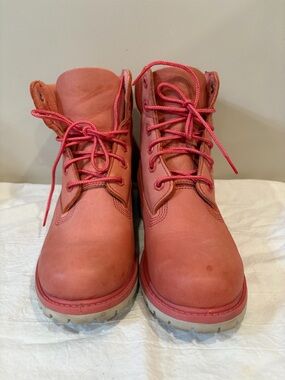 Timberland Pink/Coral Leather Winter Boots